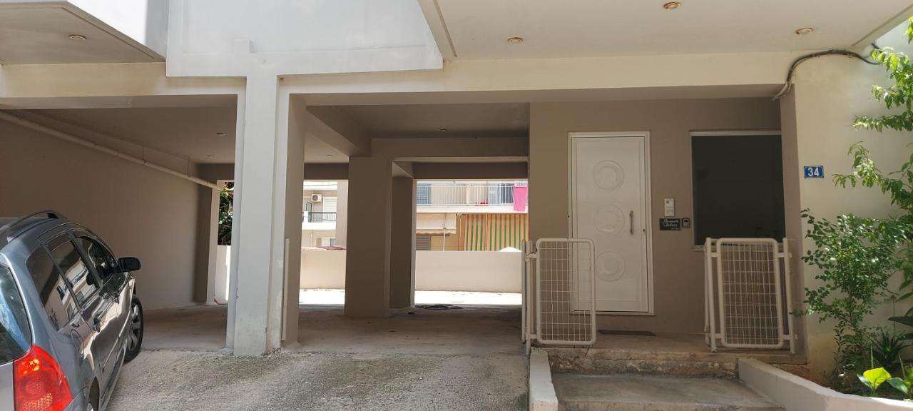 Momenti Felici Apartamento Loútsa Exterior foto